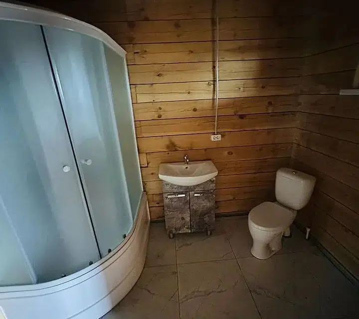 Продаётся 2-этажный дом, 195 м²