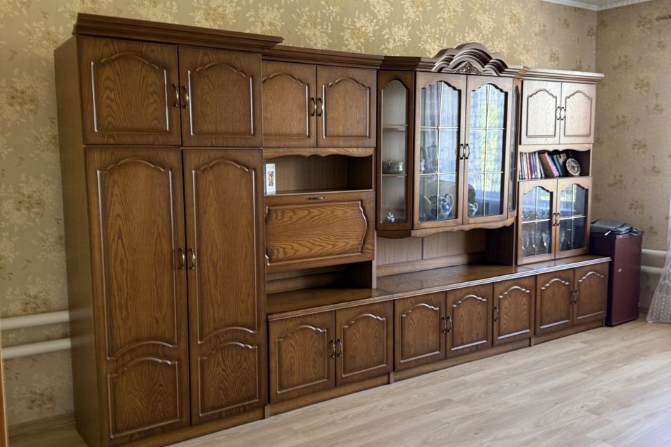 Продаётся 3-этажный дом, 271 м²