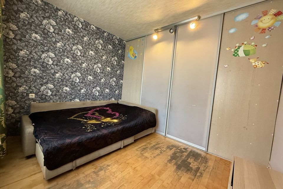 Продаётся 1-комнатная квартира, 38 м²