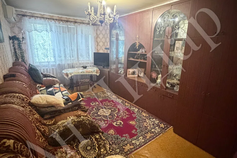 Продаётся 3-комнатная квартира, 60.8 м²