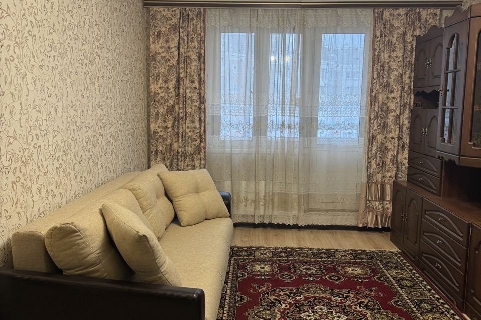 Продаётся 1-комнатная квартира, 38 м²