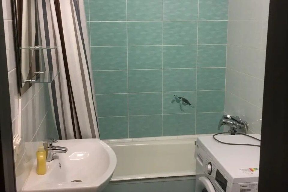 Сдаётся 1-комнатная квартира, 35 м²