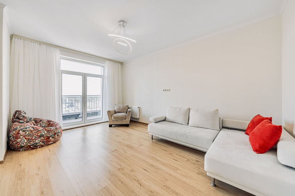 Продаётся 5-комнатная квартира, 130 м²