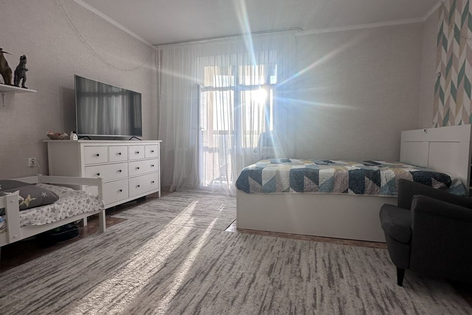 Продаётся 1-комнатная квартира, 43.6 м²