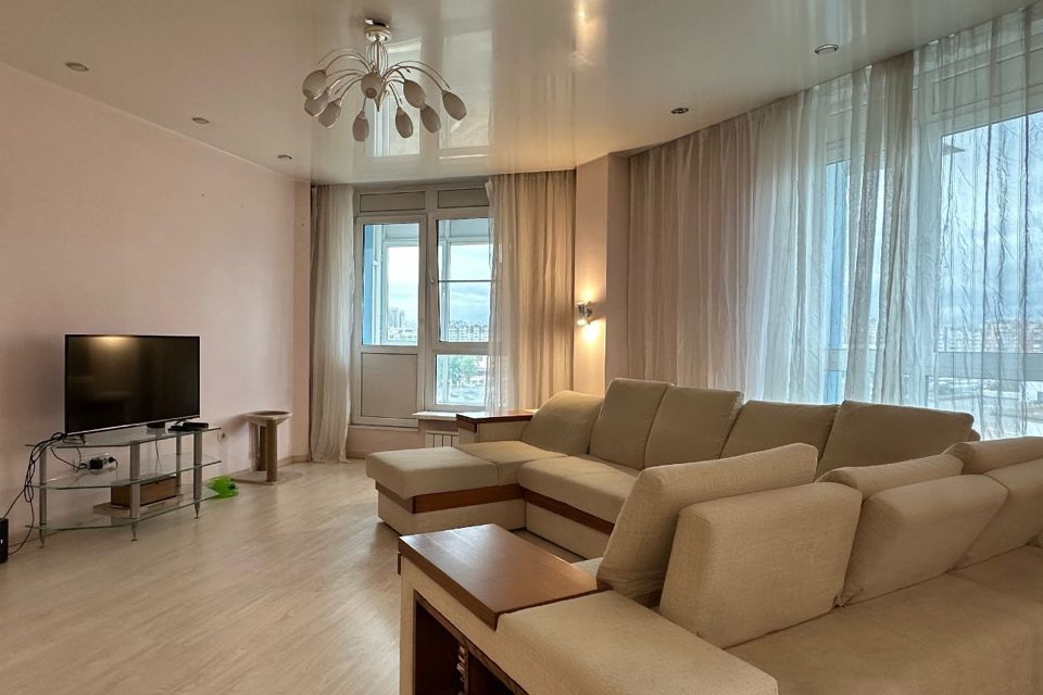 Продаётся 2-комнатная квартира, 89.1 м²