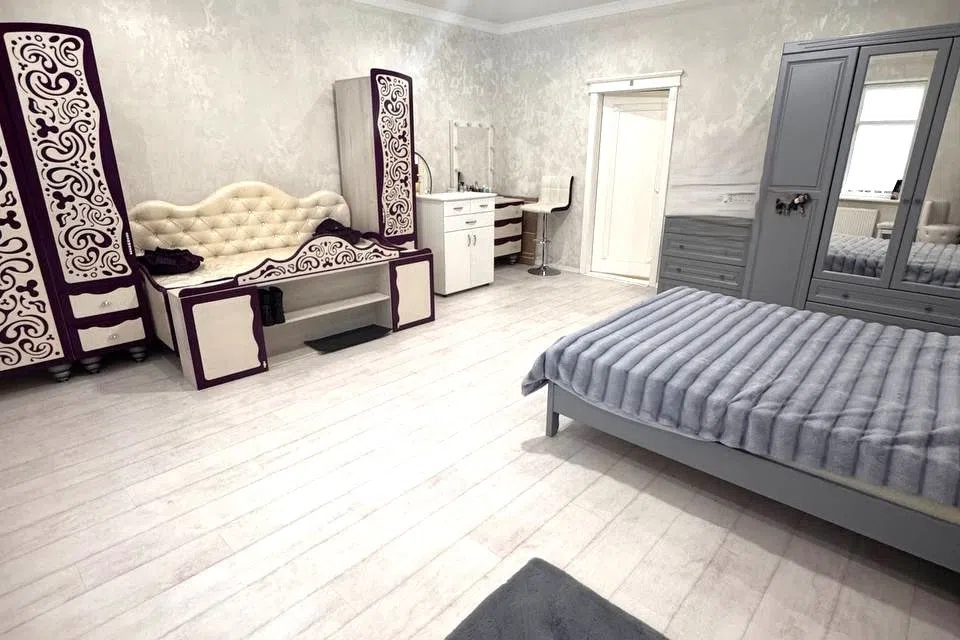 Продаётся 2-этажный дом, 286 м²
