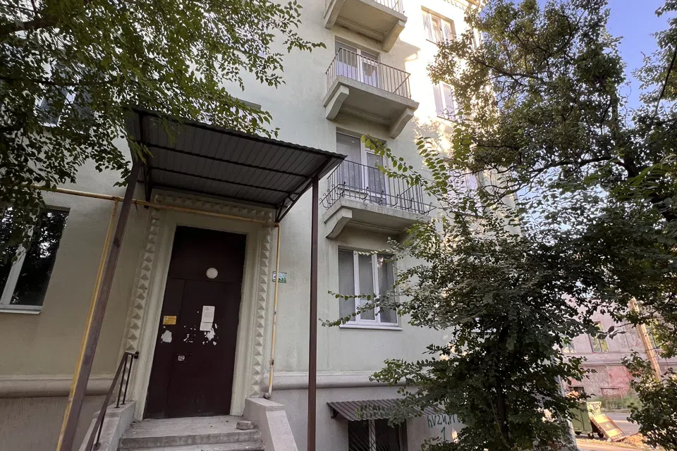 Продаётся 3-комнатная квартира, 75.8 м²
