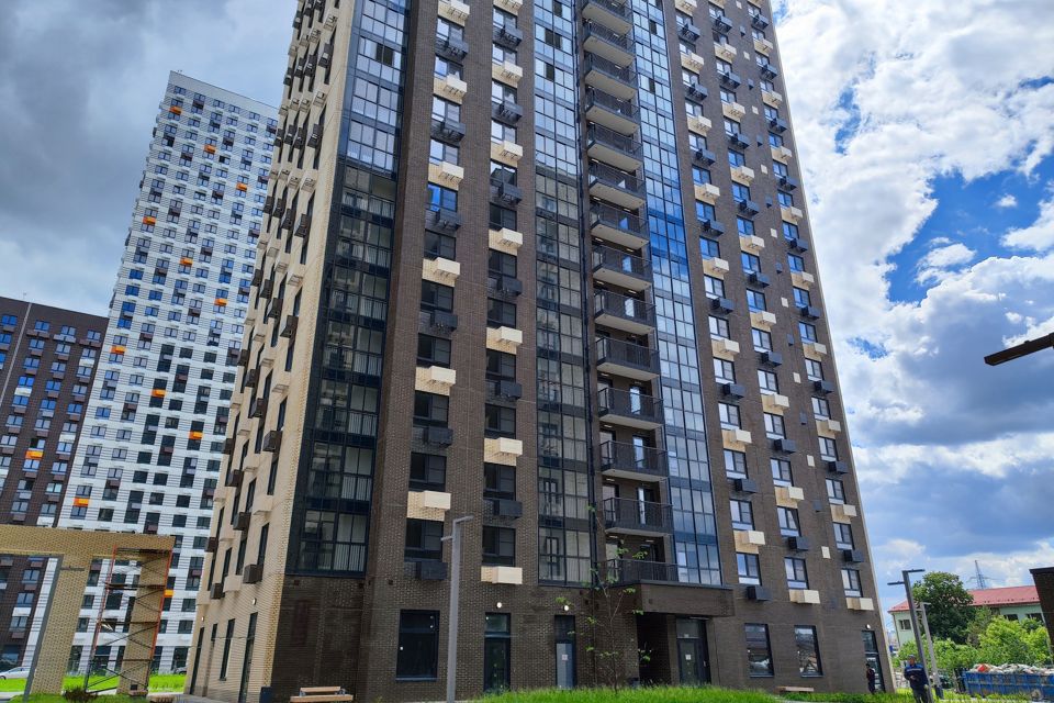 Продаётся 1-комнатная квартира, 39.3 м²