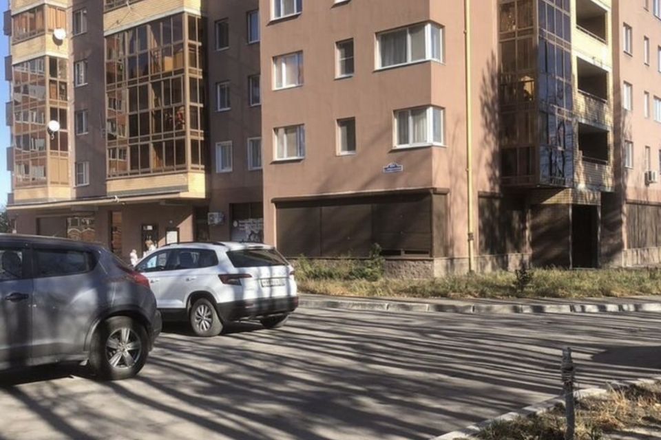 Сдаётся 2-комнатная квартира, 57.3 м²