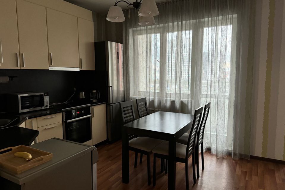 Продаётся 3-комнатная квартира, 88.9 м²