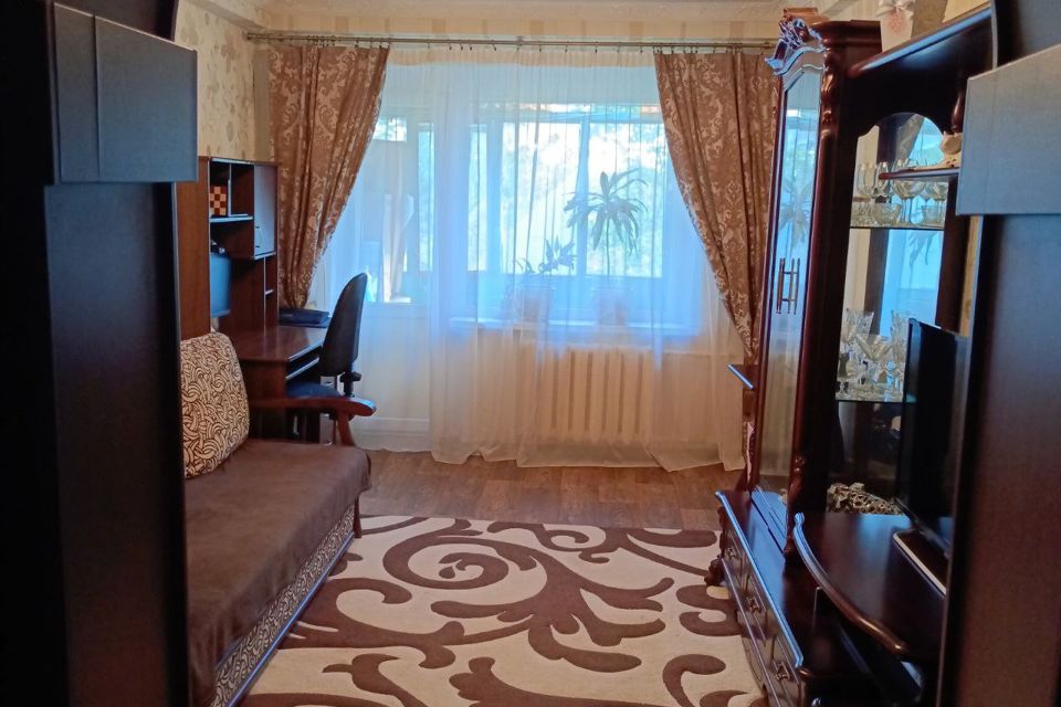 Продаётся 3-комнатная квартира, 54.5 м²