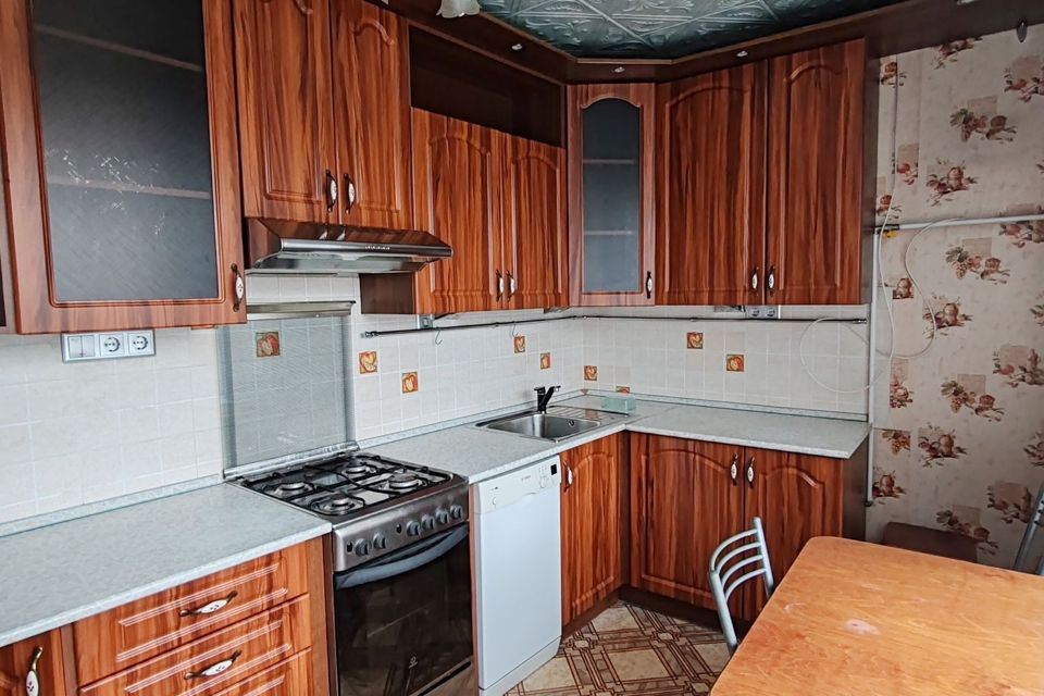 Продаётся 2-комнатная квартира, 66.4 м²