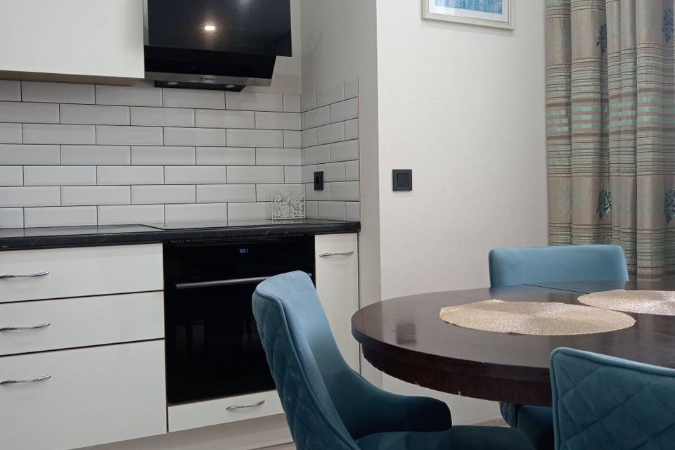 Продаётся 3-комнатная квартира, 80.8 м²