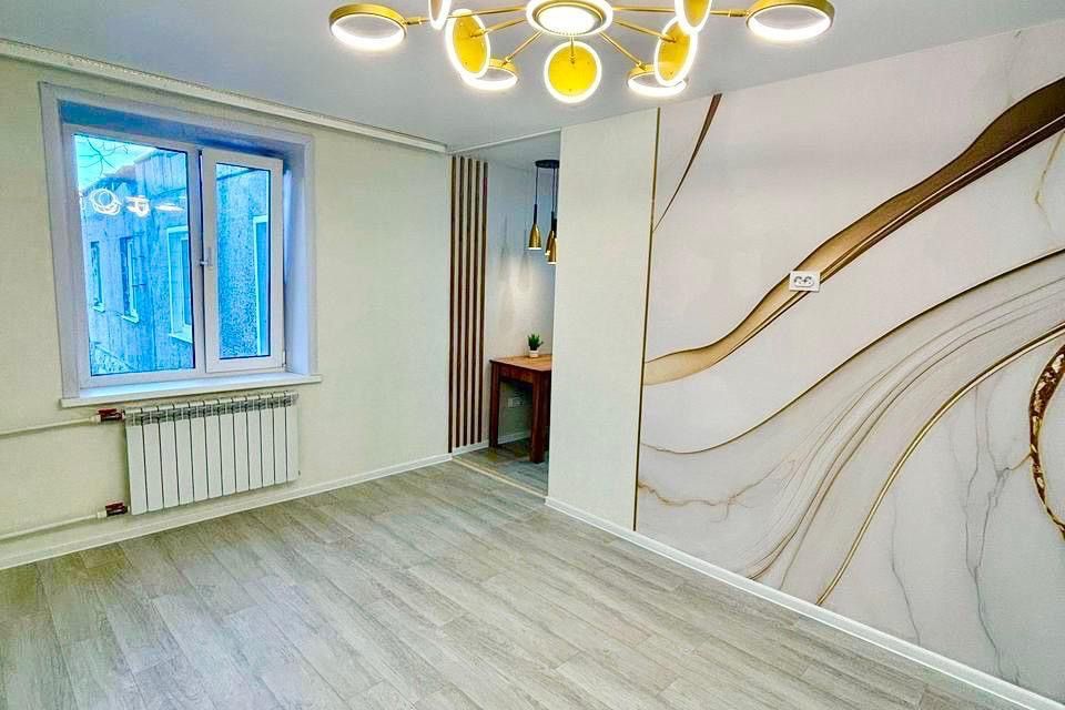 Продаётся 1-комнатная квартира, 35.6 м²
