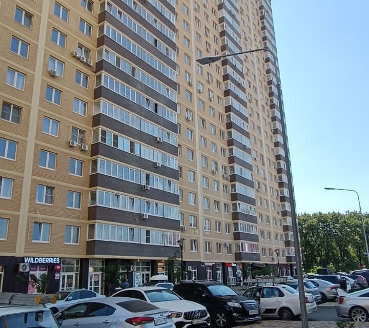 Продаётся 2-комнатная квартира, 63.5 м²