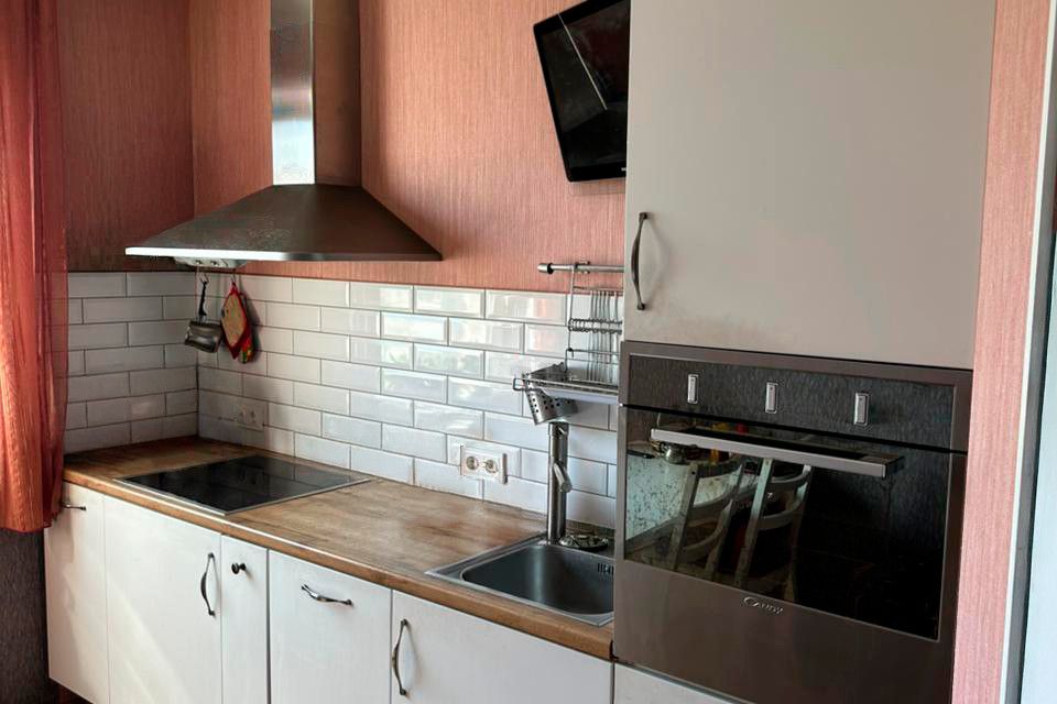 Продаётся 3-комнатная квартира, 67.7 м²