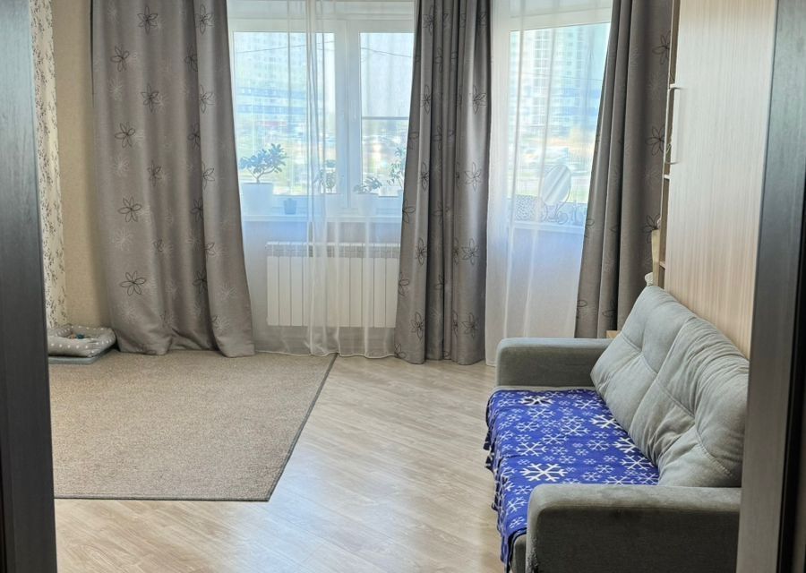 Продаётся 2-комнатная квартира, 56.6 м²