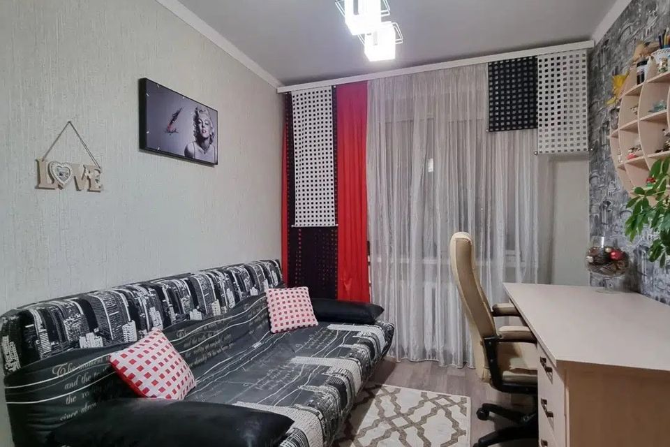 Продаётся 2-комнатная квартира, 54 м²