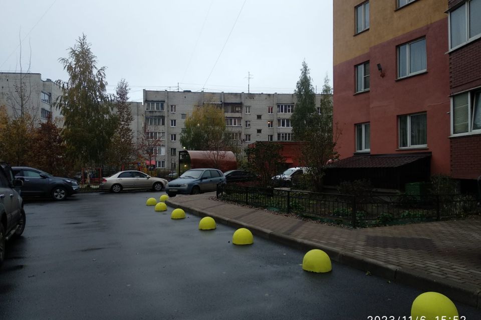Продаётся 1-комнатная квартира, 42.8 м²
