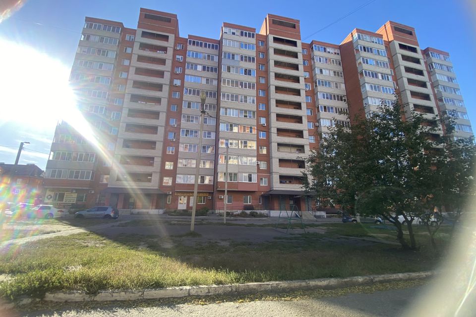 Продаётся 2-комнатная квартира, 59.6 м²