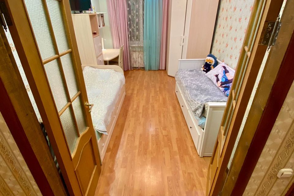 Продаётся 3-комнатная квартира, 72.4 м²