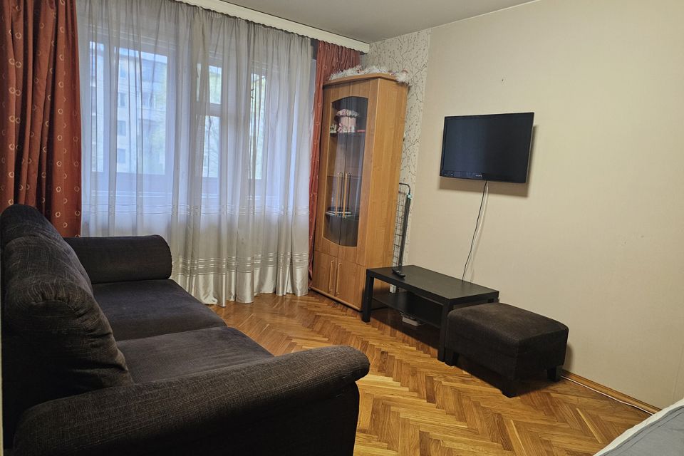 Продаётся 1-комнатная квартира, 39.3 м²