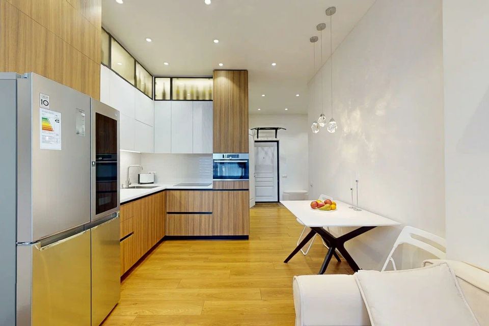 Продаётся 1-комнатная квартира, 43 м²