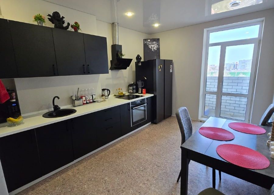 Продаётся 3-комнатная квартира, 94.3 м²