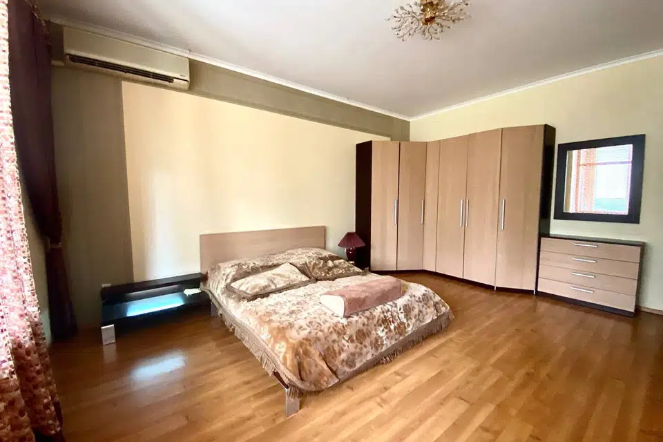 Продаётся 3-комнатная квартира, 97.1 м²