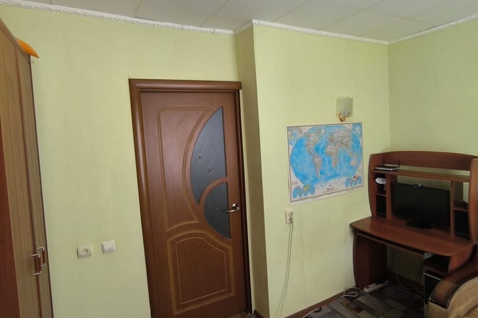 Продаётся 3-комнатная квартира, 61.6 м²