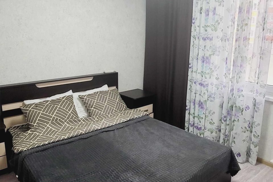 Сдаётся 1-комнатная квартира, 40 м²