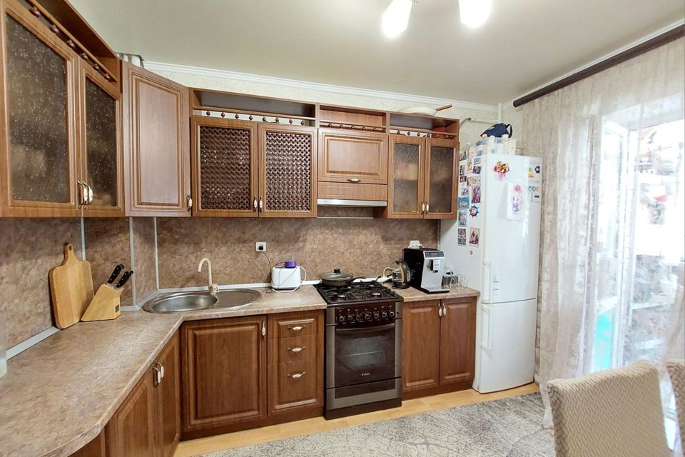 Продаётся 2-комнатная квартира, 60 м²