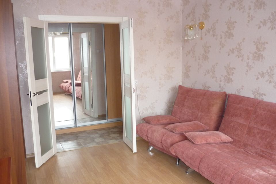 Продаётся 3-комнатная квартира, 67.2 м²
