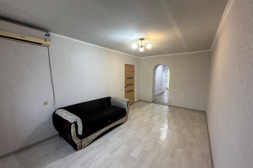 Продаётся 3-комнатная квартира, 62.3 м²