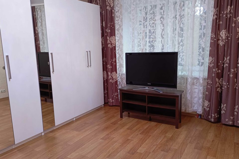 Сдаётся 2-комнатная квартира, 51.7 м²