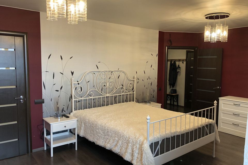 Сдаётся 3-комнатная квартира, 95.7 м²