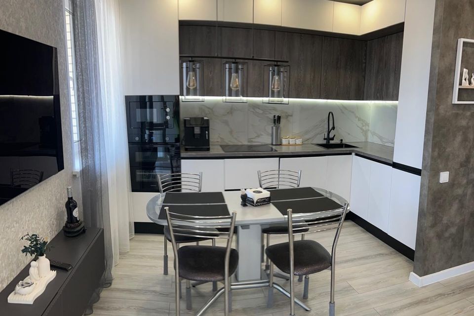 Продаётся 2-комнатная квартира, 52 м²