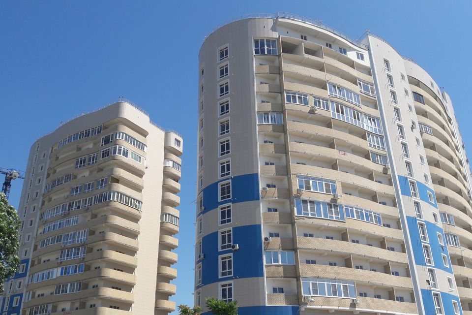 Продаётся 3-комнатная квартира, 102.33 м²