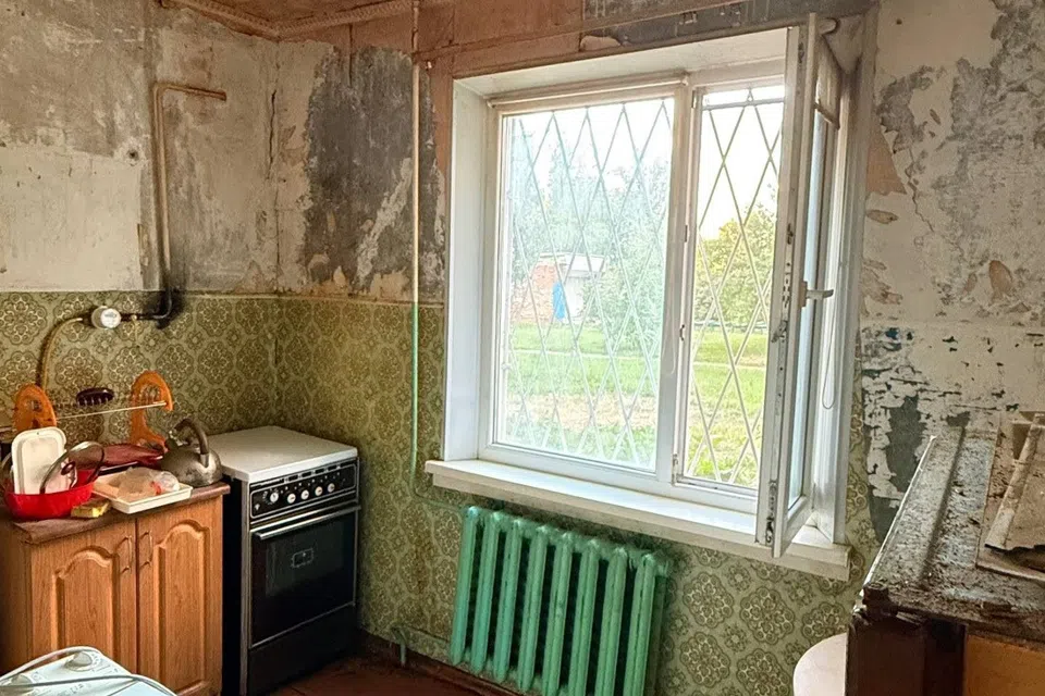 Продаётся 1-комнатная квартира, 42 м²