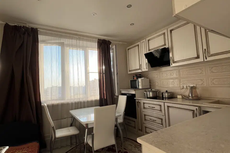 Продаётся 3-комнатная квартира, 82.6 м²