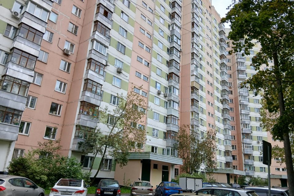 Продаётся 3-комнатная квартира, 77.2 м²