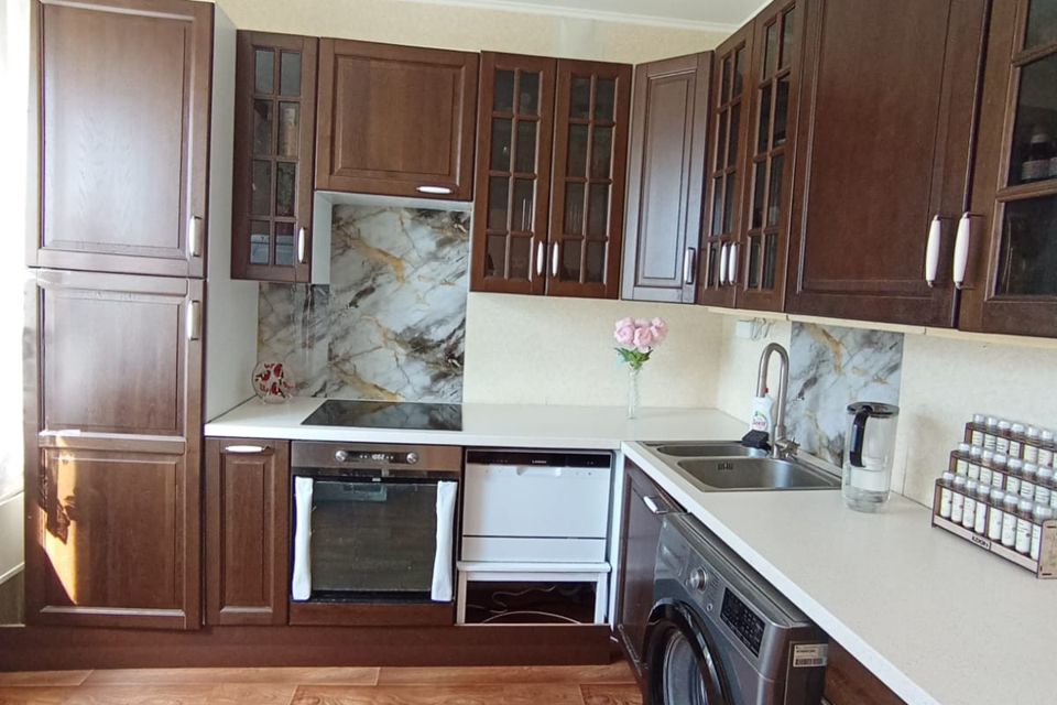 Продаётся 2-комнатная квартира, 66.2 м²