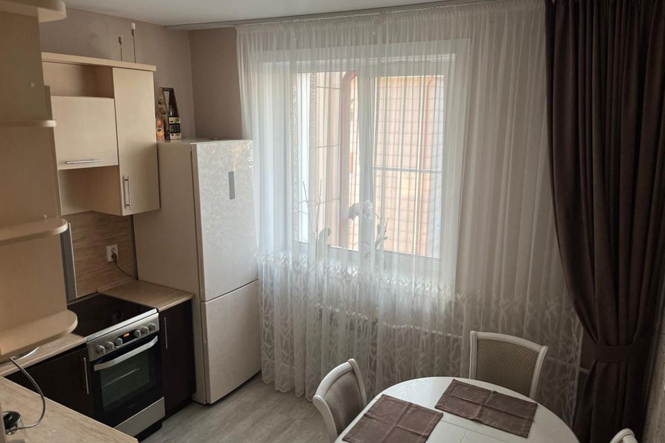 Продаётся 1-комнатная квартира, 38.4 м²