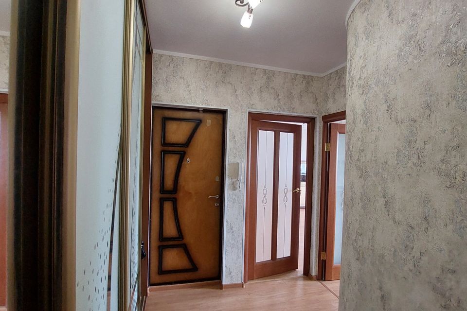 Продаётся 3-комнатная квартира, 66.8 м²