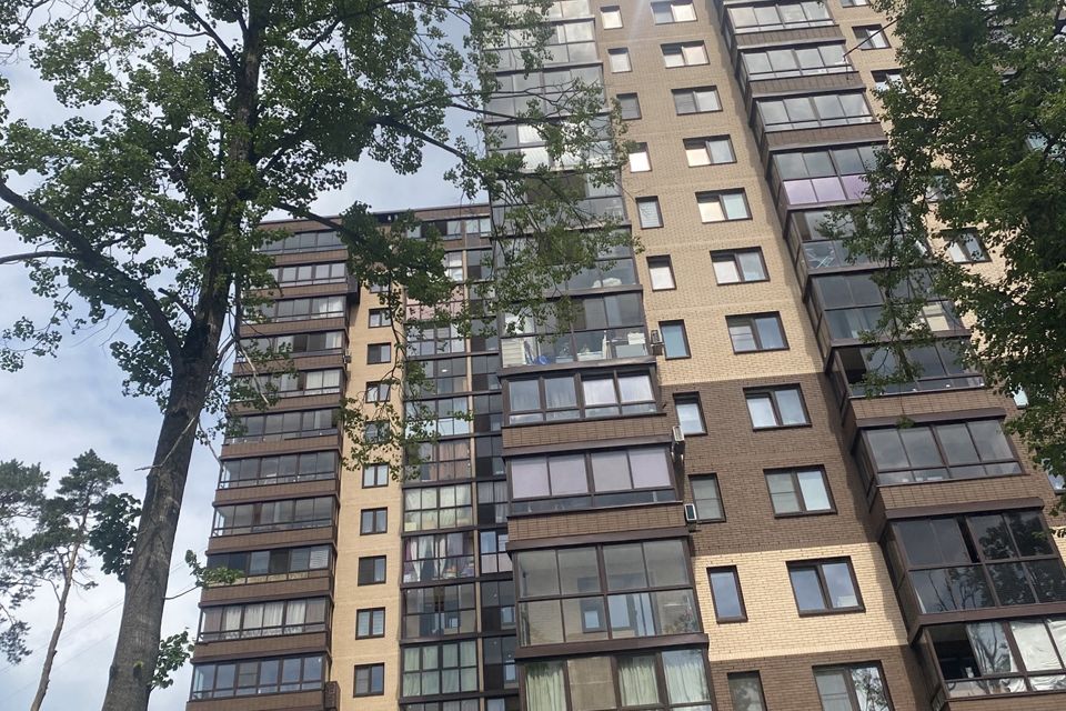 Продаётся 2-комнатная квартира, 63.6 м²