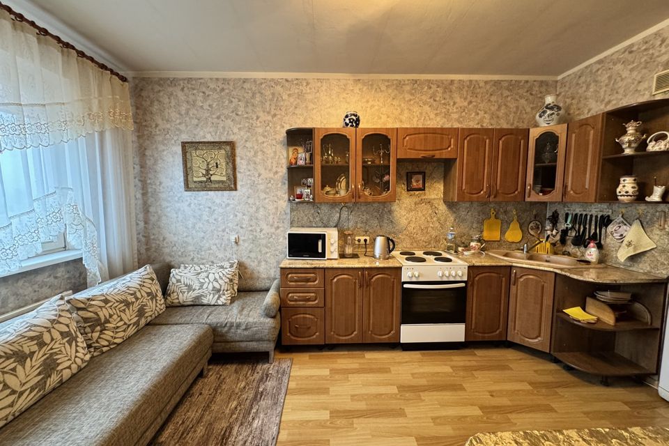 Продаётся 1-комнатная квартира, 50.5 м²