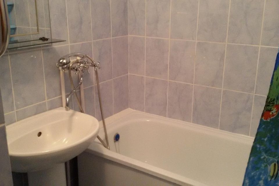 Сдаётся 1-комнатная квартира, 33 м²