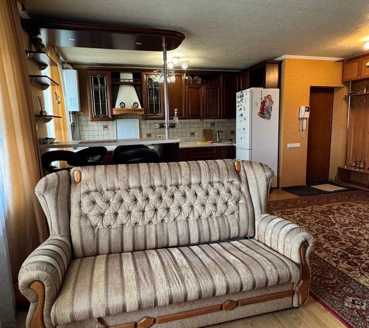 Продаётся 3-комнатная квартира, 73 м²