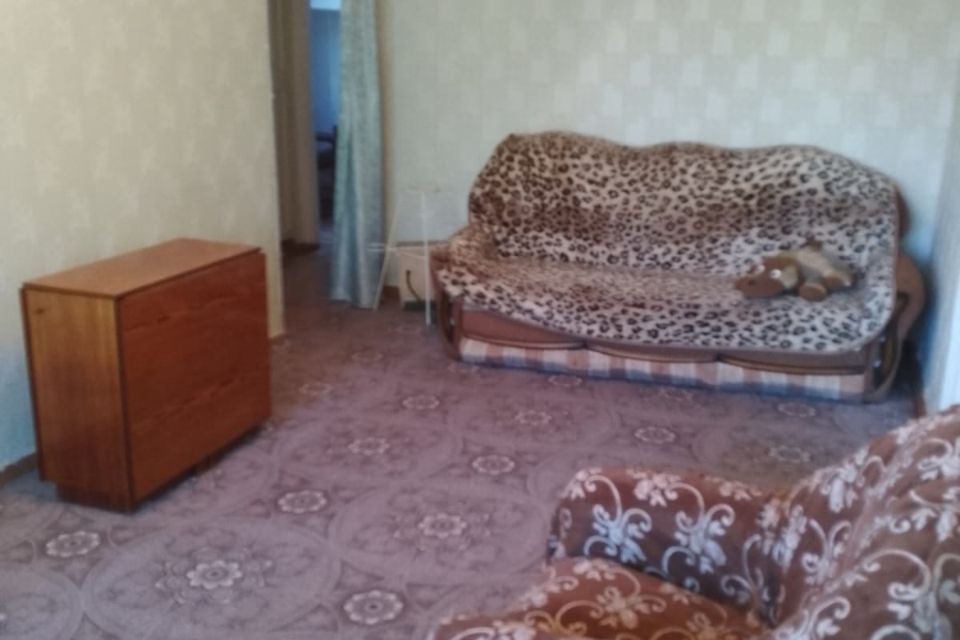 Продаётся 3-комнатная квартира, 57 м²