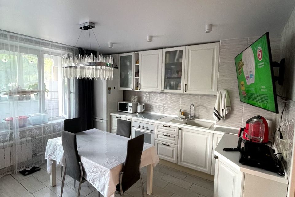 Продаётся 2-комнатная квартира, 53.7 м²